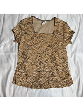 Women's Creative Design Works, Inc. Gold & Brown Short Sleeve Tee M
